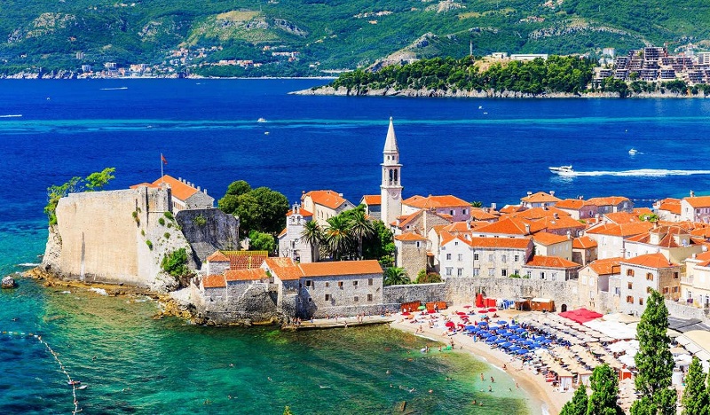 Туры в Черногорию: какой курорт выбрать